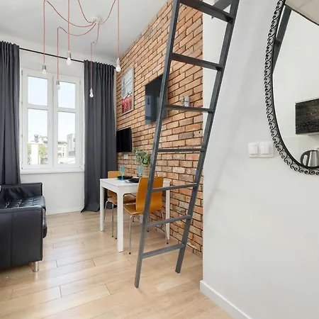 Functional Studio Close To The Old Town Cracow Lubelska 5 By Heyrent